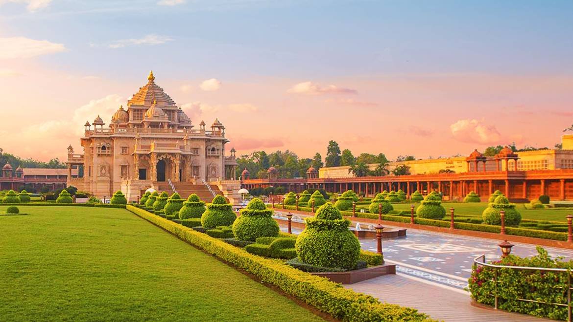 Gujarat Heritage & Wildlife Safari